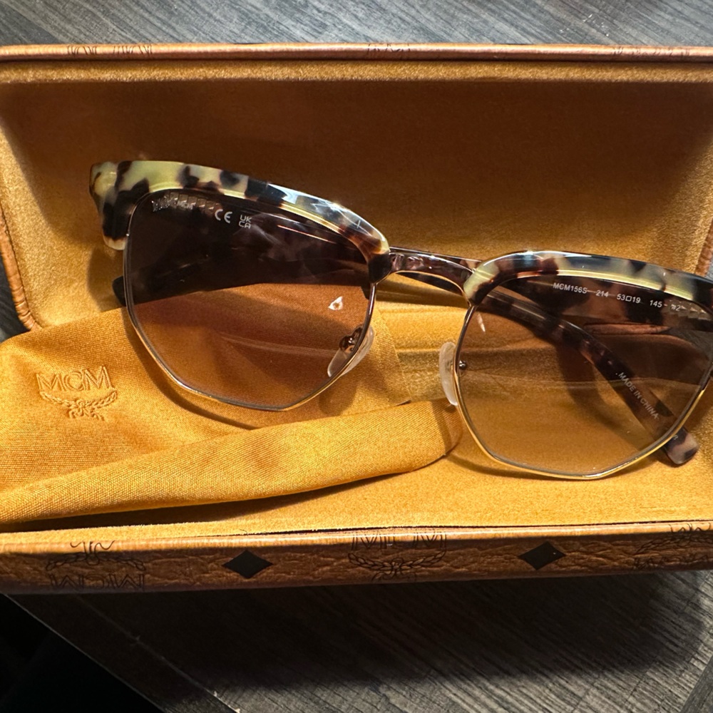 MCM 53mm Gradient Metal Sunglasses - Picture 2 of 4